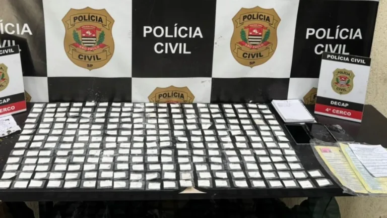 Suspeito de matar oito pessoas é preso com drogas e “anotações” do tráfico
