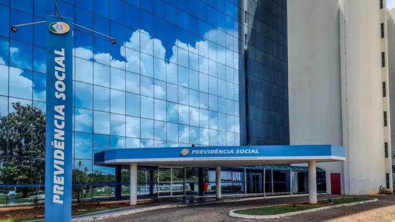 Fraude bilionária: INSS abre investigação interna contra 12 entidades