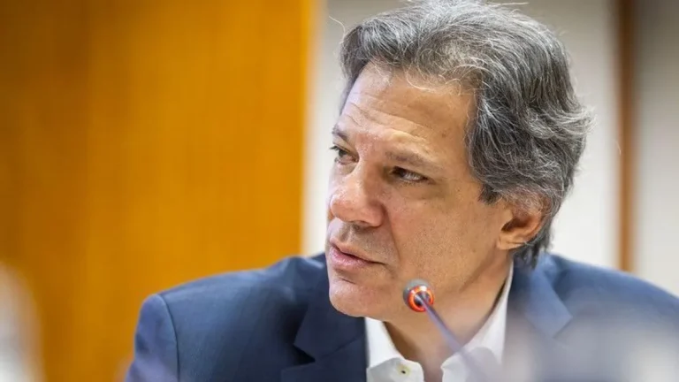 “Enojou o país inteiro”, diz Haddad sobre fraude no INSS