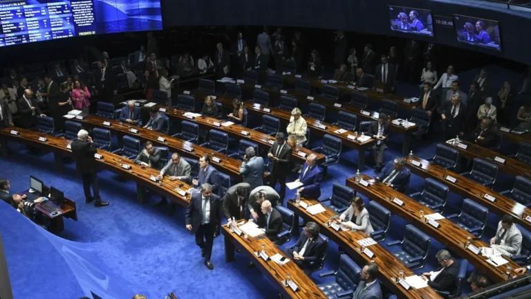 Novas regras sobre licenciamento ambiental: veja como votou cada senador