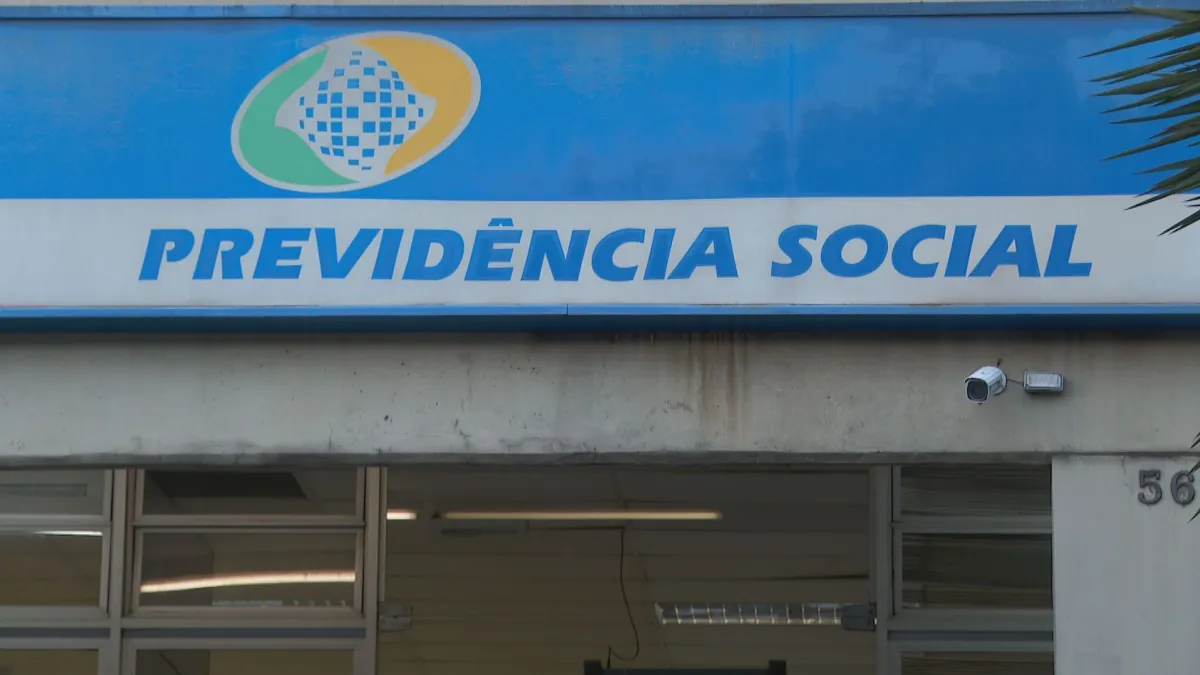 Análise: Relatoria da CPMI do INSS é alvo de disputa no PL