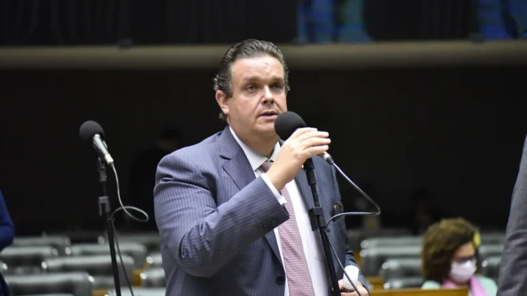 Fraude no INSS: ministro da Previdência será ouvido no Senado nesta quinta