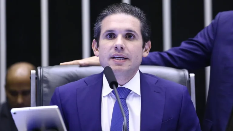 Hugo pede a líderes texto de anistia que STF não declare “inconstitucional”