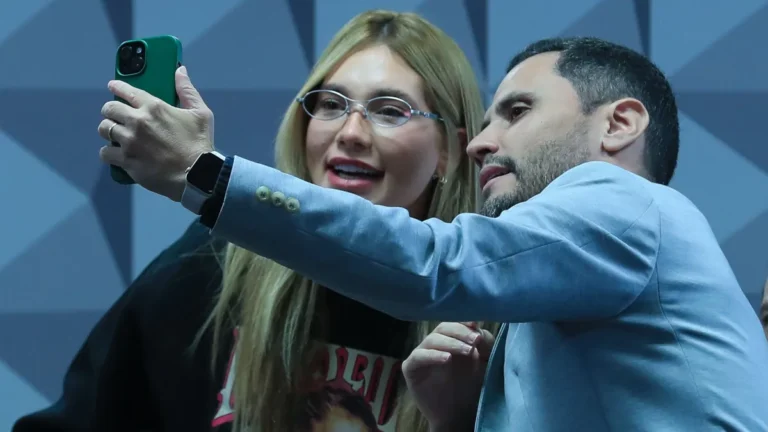 Após depor em CPI das Bets, Virginia agradece senadores em publicações