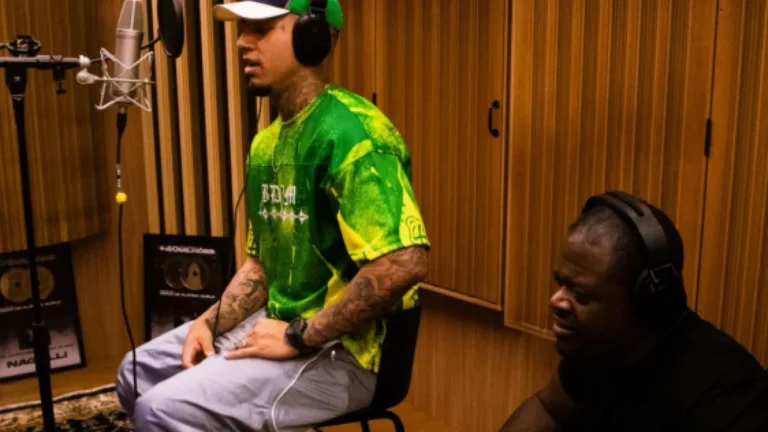 Veigh grava com produtor americano Poo Bear em SP: “Sonho vira realidade”