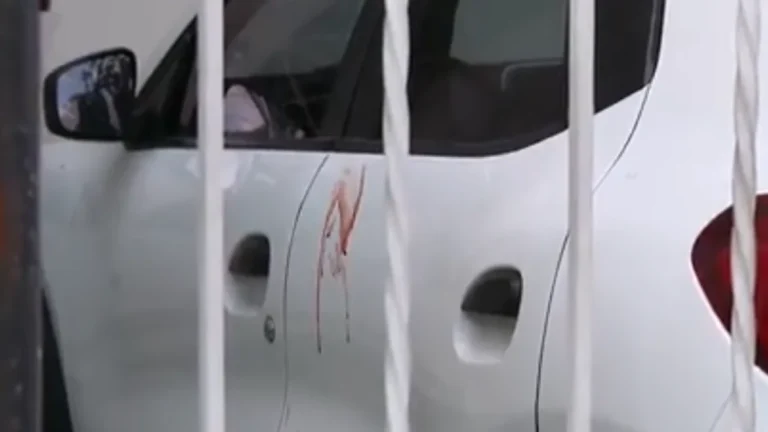 Mulher é baleada por não ter modelo de celular exigido por assaltante no RJ: Desespero
