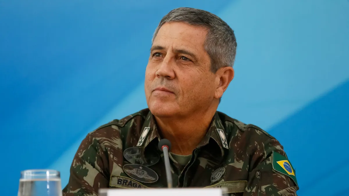 Moraes nega pedido de Braga Netto para suspender interrogatórios