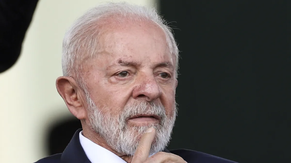 Lula é orientado mudar discursos sobre gastos públicos