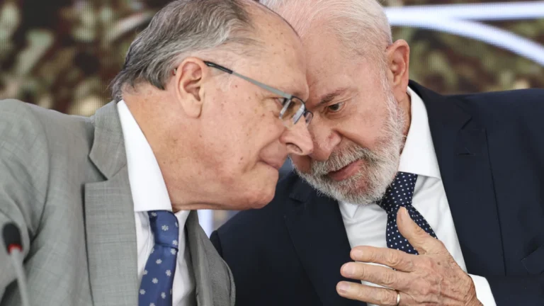 Lula no palanque compromete capacidade de negociação de Alckmin, diz especialista