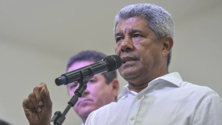 Pesquisa: governo Jerônimo é desaprovado por 51,6% na Bahia; 44,9% aprovam
