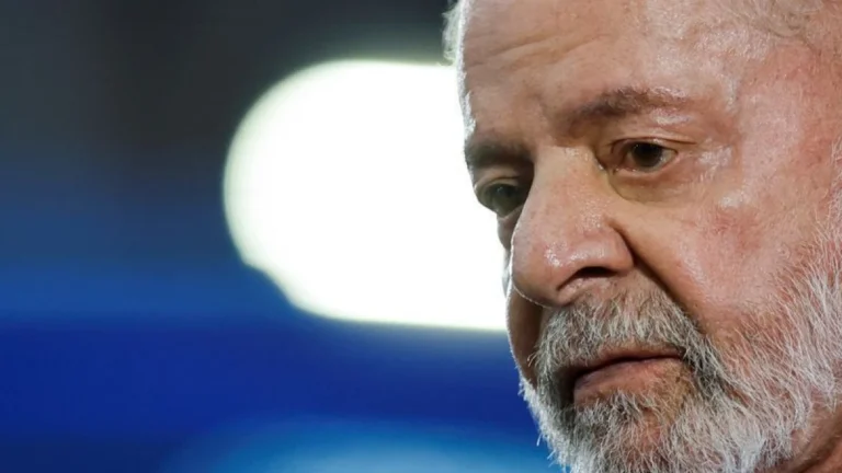 Para 50%, idade de Lula é problema para reeleição em 2026, diz pesquisa