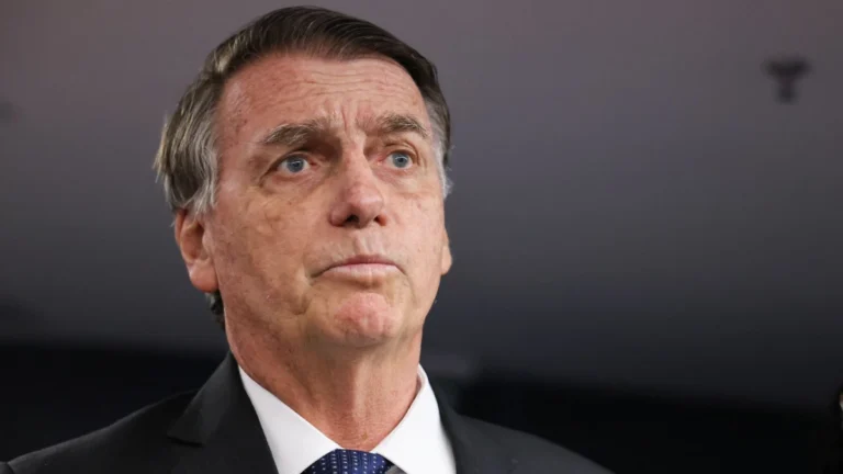 Contra prisão de Bolsonaro, oposição promete obstrução e defende anistia