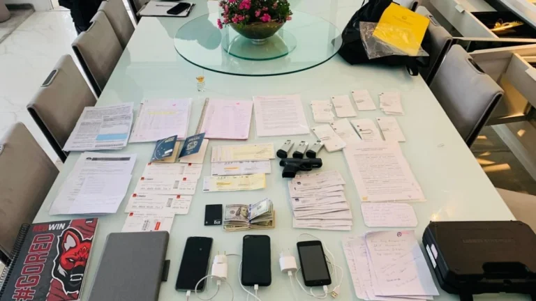 Empresários são presos por participarem de plano do PCC para matar promotor
