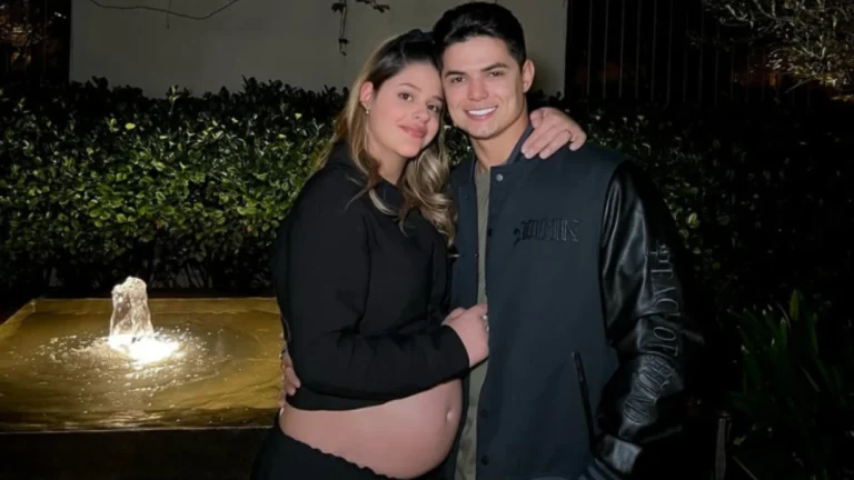 Filha de Tom Cavalcante dá à luz primeiro bebê; veja fotos