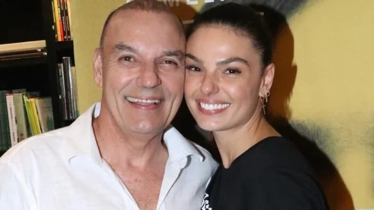 Isis Valverde relembra fala do pai antes dele morrer: “A pessoa sente”