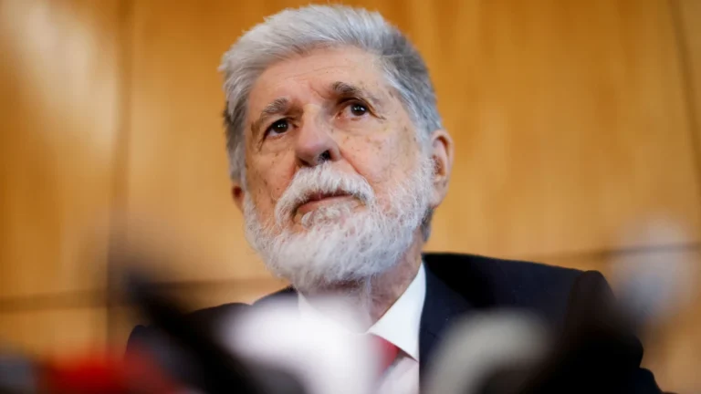 Não há facilidade em contactar quem decide as coisas nos EUA, diz Amorim
