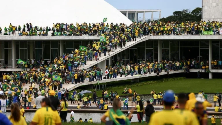 Análise: Oposição sabe que anistia ampla não irá acontecer