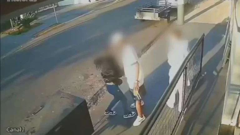 Motorista vê agressão, age e evita estupro de menina de 12 anos em Bauru