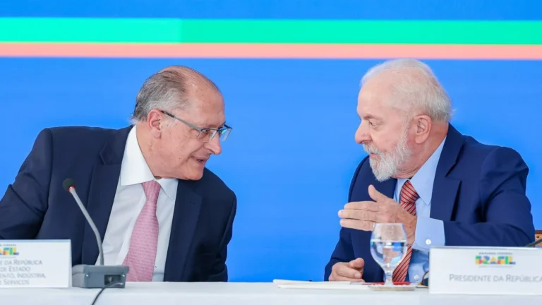 Alckmin sobre eleições: Lula é o candidato natural e tem o que mostrar
