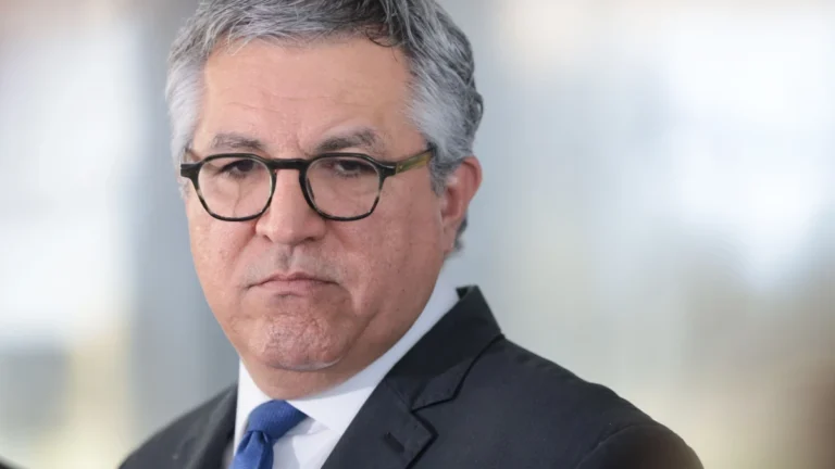 Sem visto definido, Padilha ainda não decidiu se vai à Assembleia da ONU