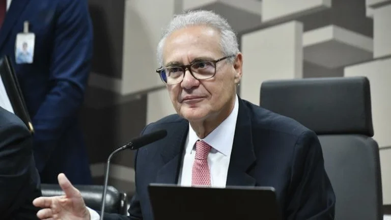 PEC da Blindagem: Renan adverte aliados e cita “tapa na cara da sociedade”