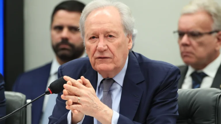 Lewandowski: “Liguei para Tarcísio e me coloquei à inteira disposição”