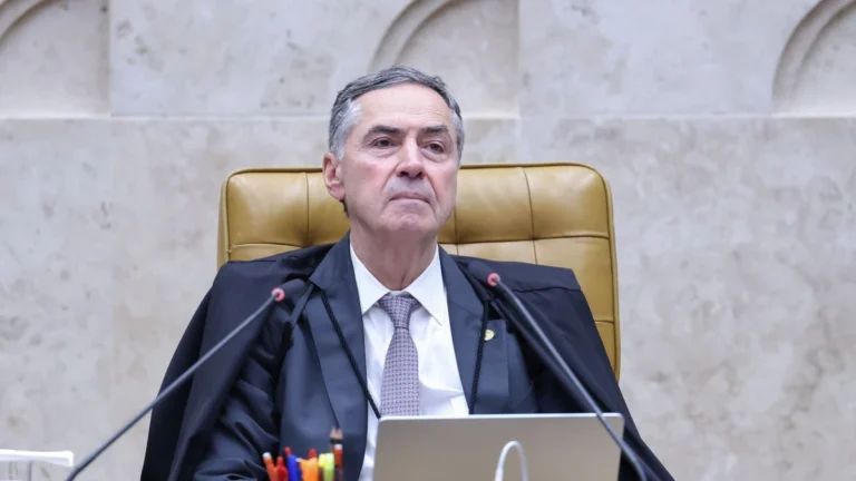 Barroso diz que julgamento é guiado por provas e não por disputas políticas