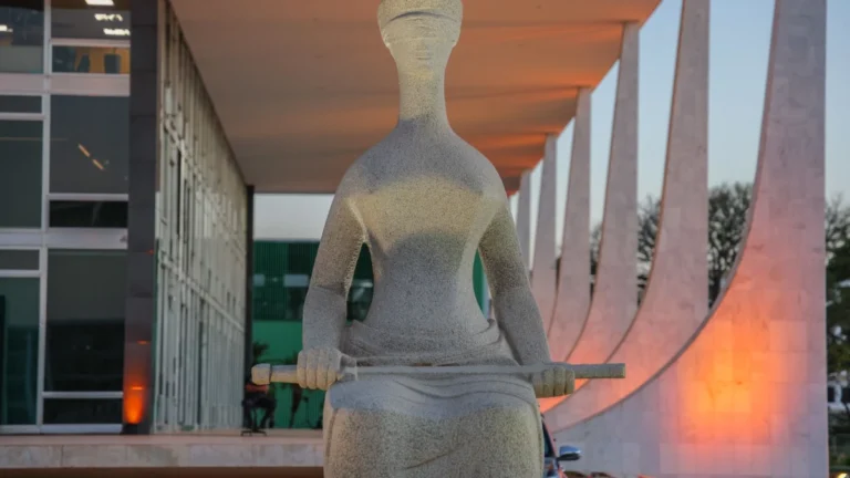 Análise: STF deve evitar aval prévio ao PL da Anistia