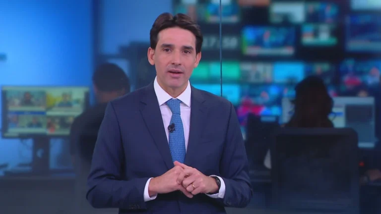 O que bolsonarismo fez com o Brasil é um crime, diz ministro sobre tarifaço