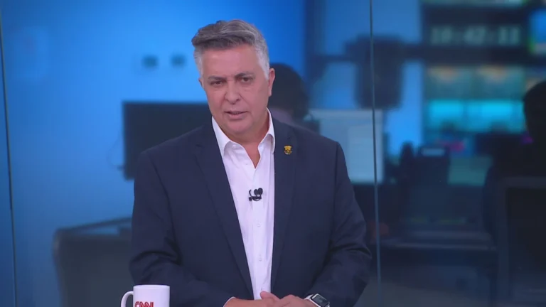 Queremos levar Smart Sampa para BH, diz prefeito à CNN