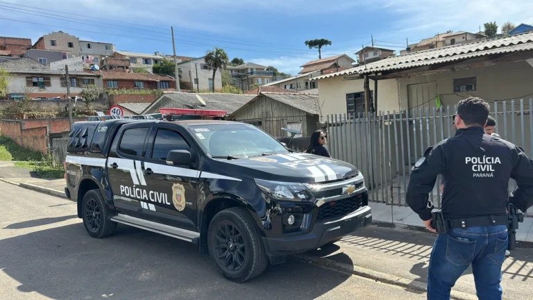 Corpos em geladeira: homem confessa ter matado idosa e filho dela no PR