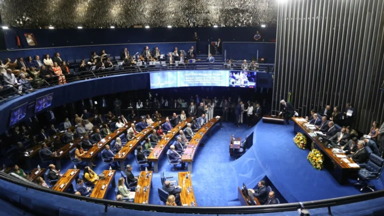 Sem apoio de Alcolumbre, PL da Anistia entra em impasse no Congresso