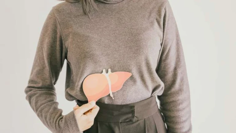 O fígado é responsável pelo detox, mas você pode ajudá-lo; confira como e veja receitas