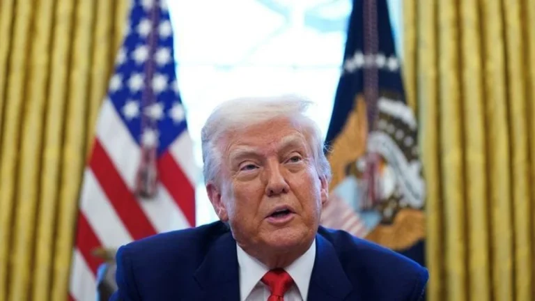 Trump diz que nome “Departamento de Guerra” passa “mensagem de vitória”