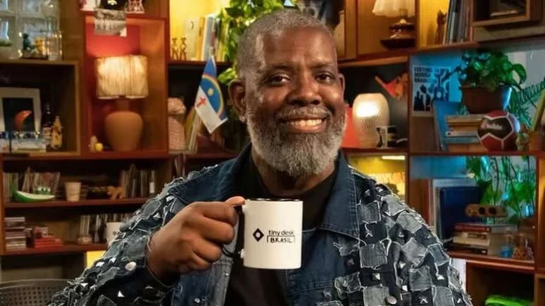 Péricles abre o coração sobre fase depressiva e como saiu do “fundo do poço”