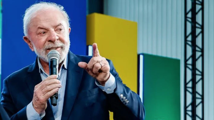 Análise: Lula terceiriza resposta política à crise