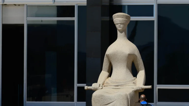 Nepotismo: decisão do STF atinge 24 casos; dez são no Paraná