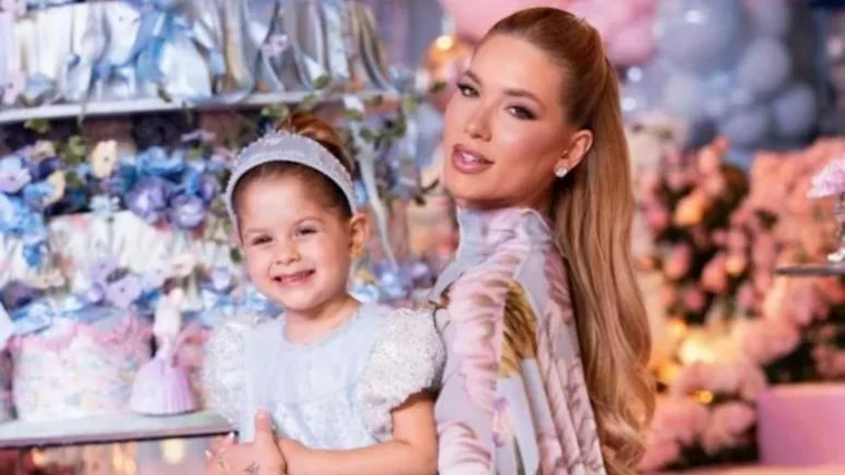 Virginia fica com olho machucado após incidente com a filha: Arregaçada