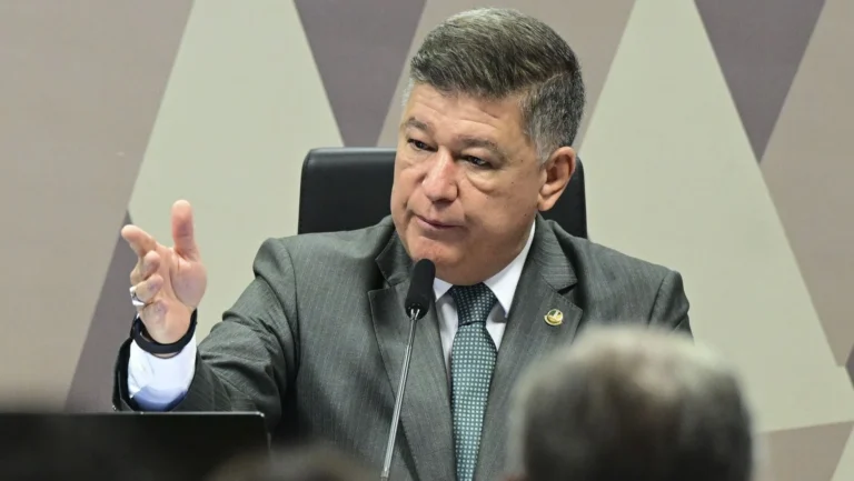 CPMI do INSS deve votar convocação de Jorge Messias na quinta-feira
