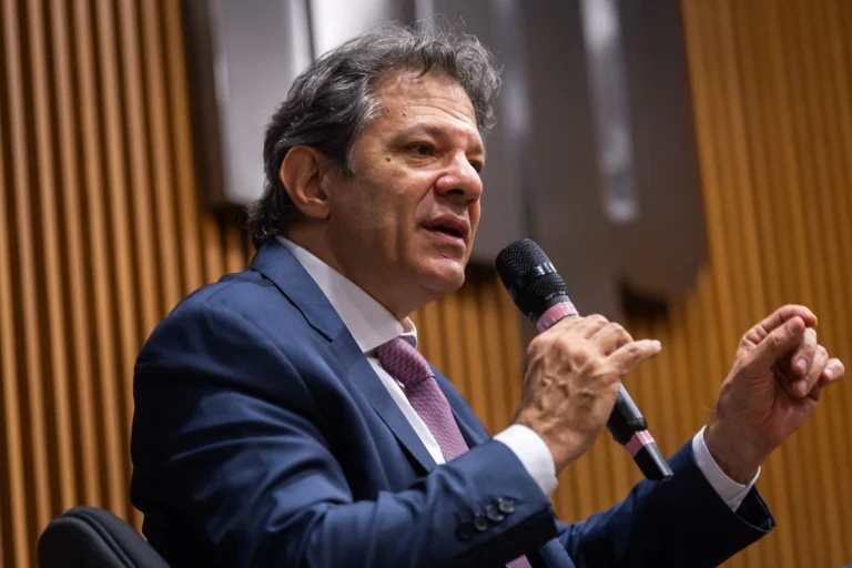 Relatório de Derrite fortalece o próprio crime organizado, diz Haddad