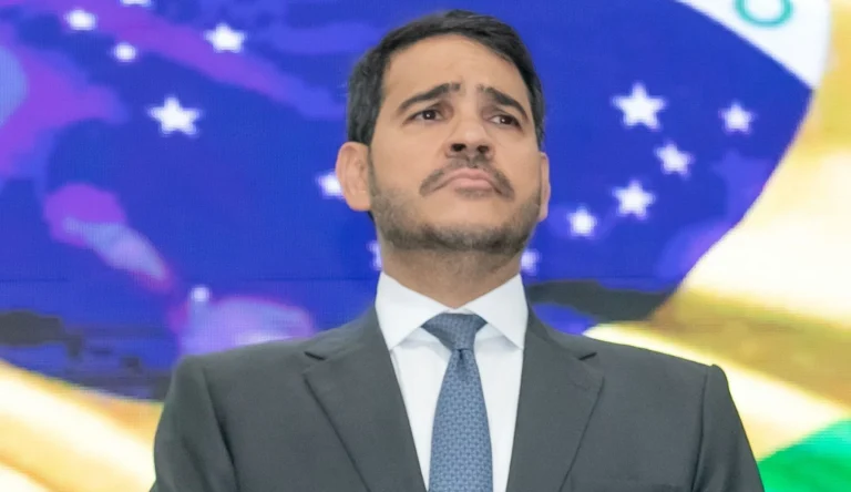 Indicação de Messias coloca relação do governo com Alcolumbre em xeque