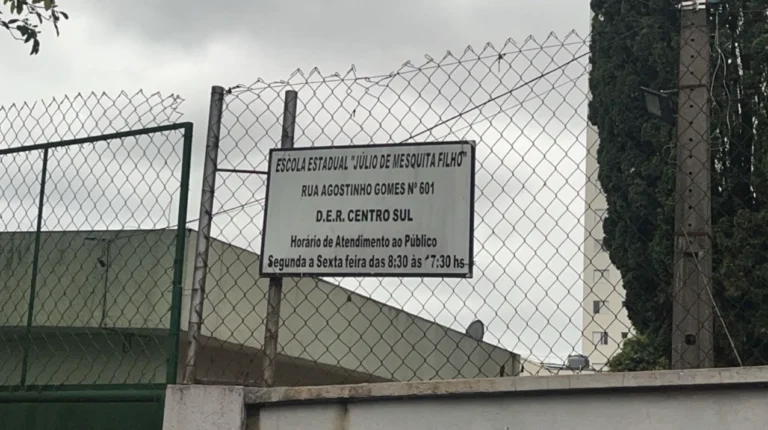 Adolescentes são encontrados intoxicados por medicamento em escola de SP