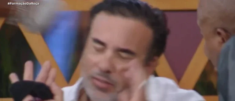 Participante de A Fazenda é expulso após dar soco em companheiro de reality ao vivo; assista
