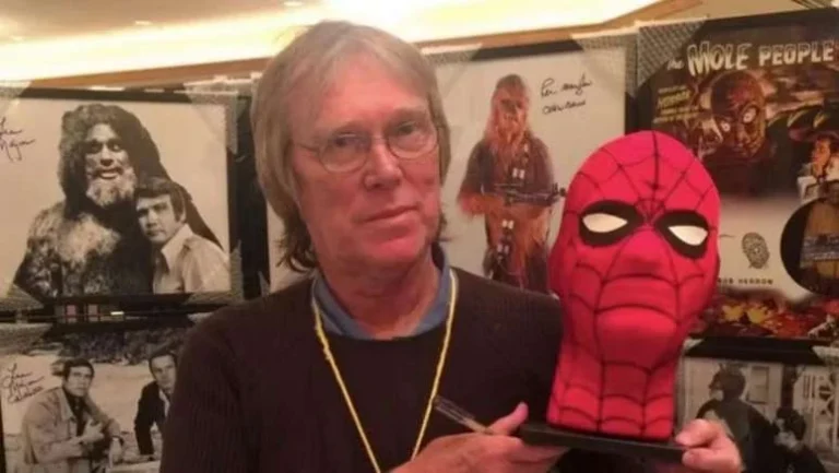 Morre Danny Seagren, primeiro ator a interpretar o Homem-Aranha, aos 81 anos