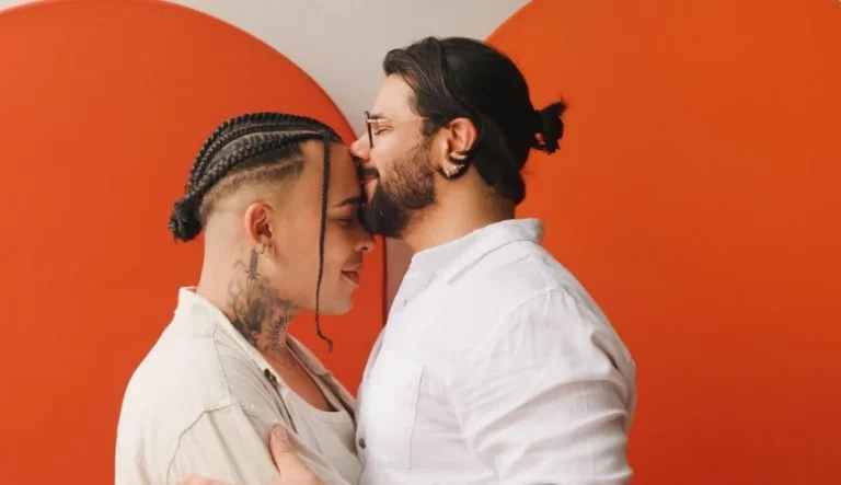 Saiba quem é Pedro Lopes, marido de Gloria Groove