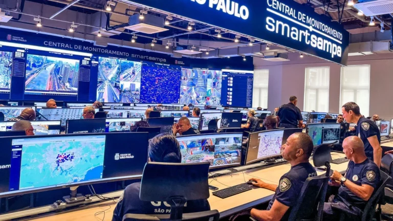 Paulistanos são monitorados em tempo real por 40 mil câmeras