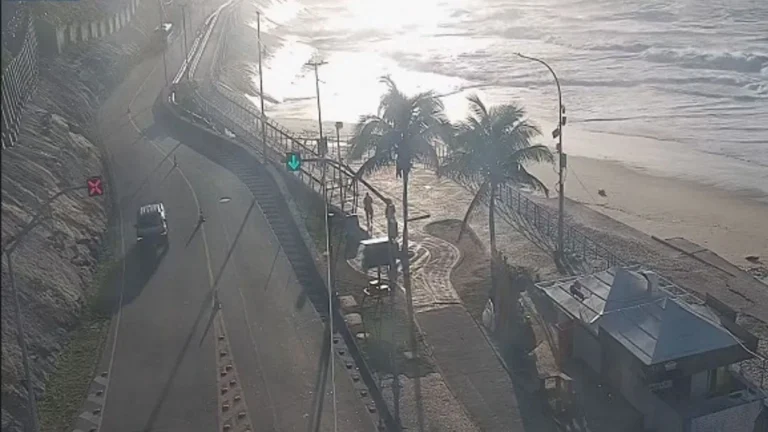 Ciclovia Tim Maia é fechada após aviso de ressaca no Rio de Janeiro