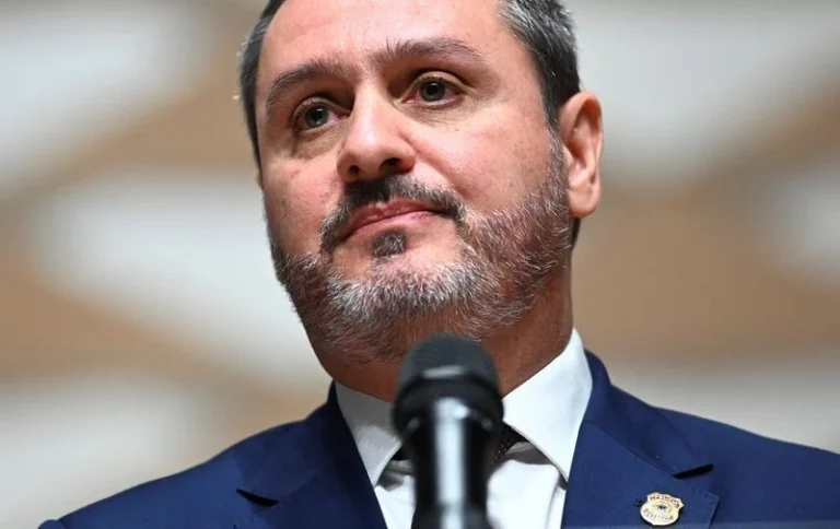 “É inconcebível que se cogite restringir o papel da PF”, diz Andrei à CNN