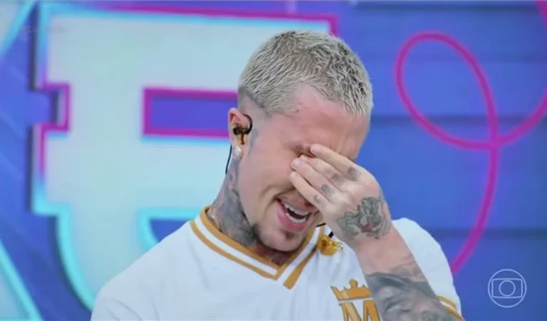 Mensagem religiosa e atitude para fugir dos ataques: as reações de MC Daniel após ser alvo de graves acusações de Lorena Maria