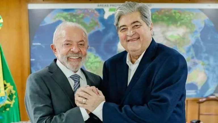 Datena aceita convite de Lula e participa de projeto semanal